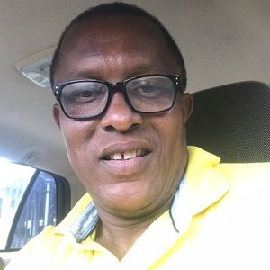 Meet your Posher, Yves